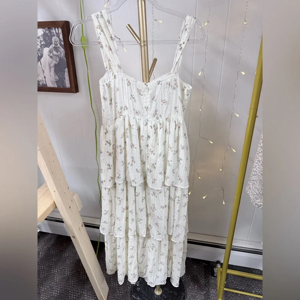 The whimsical dress - Picture 5 of 6